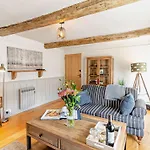 1 Bed In Grange-over-sands Oc-93388 *