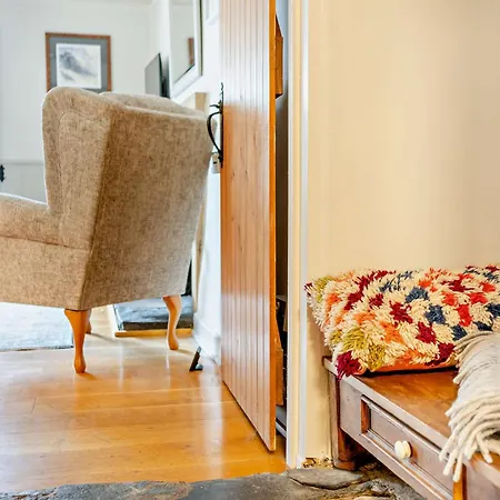 1 Bed In 93388 Tatil Evi Cartmel